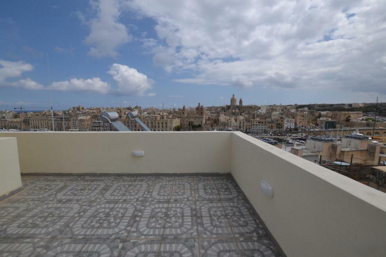 The Penthouse Flat-Terrace&View Apartment Сенглеа Екстериор снимка