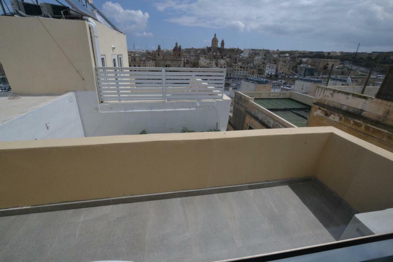 The Penthouse Flat-Terrace&View Apartment Сенглеа Екстериор снимка